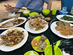 -小海豚•老字号海鲜餐厅(天涯店)