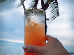 -Sunset Bar(丹绒亚路香格里拉店)
