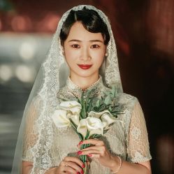 -雪中彩影婚纱摄影·微光艺术中心