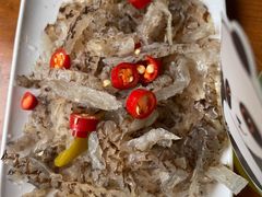 -炉小二铜锅牛蛙•川湘菜(三里屯店)