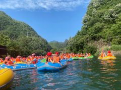 -秦岭峡谷漂流景区