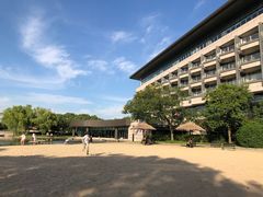 -上海佘山世茂艾美酒店