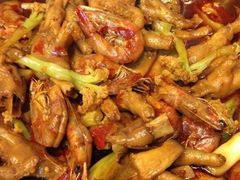 -多嘴超级肉蟹煲(杉杉国潮主题店)