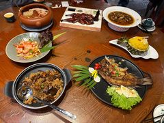 -老滇山寨•云南特色菜•地方菜•民族风情歌舞表演(金碧店)