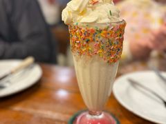 -Naughty Nuri’s Phuket