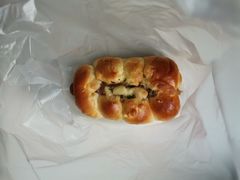 蒜味香肠-山崎面包(苏州中心店)