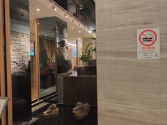 -上海虹桥君丽假日酒店(娄山关路地铁站店)