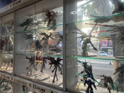 -高达模型专卖店(光明南路店)
