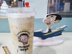 -憨豆先生奶茶店