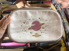 -砂之船奥莱(南京江宁店)