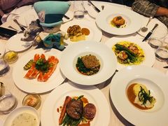 -迪拜帆船酒店海底餐厅