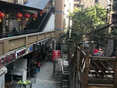门面-邓莽子老火锅(中兴路总店)