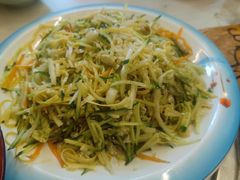 -石锅坛肉(广场店)