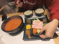 -鸡汤过桥·过桥米线