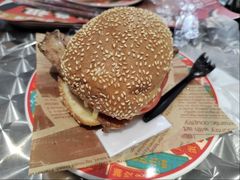 猪扒包-孖记茶档·热腾茶餐(乐峰店)