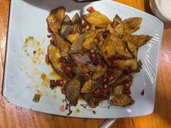 -百味地锅鸡(铜山路店)