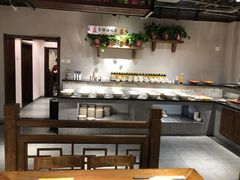 大堂-山城鼎重庆老火锅(西安钟楼店)