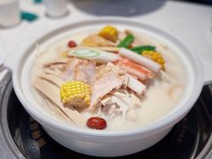 -三人行骨头王火锅(长寿店)