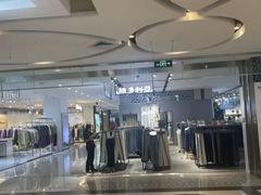 -奎屯友好时尚购物中心