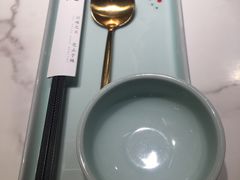 -乔阿马·江南味·驴肉香(龙湖华泾天街店)