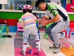 -阿布溜溜(同曦假日百货店)