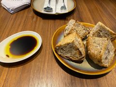 -Erman岩烧牛排(虹桥南丰城店)