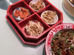 -老萍巷莲花血鸭·萍乡地标江西菜(步行街店)