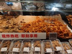 -胖东来生活广场(健康路店)