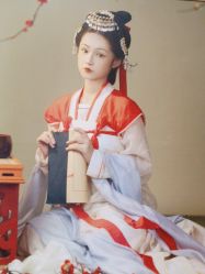 -盘子女人坊古装写真摄影