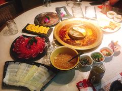 川门毛肚七绝-哥老官重庆美蛙鱼头(西湖银泰十一哥店)