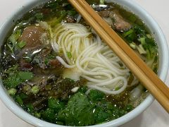 -全家福米线