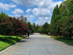 -上海市龙华烈士陵园