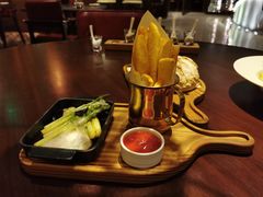 -恰餐厅及酒吧 CHAR Bar & Grill (北京丽都皇冠假日店)