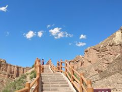 -冰沟丹霞旅游景区