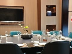 -忆江南·临江鱼馆