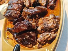 -八府香鸭·啫啫煲(华山路店)