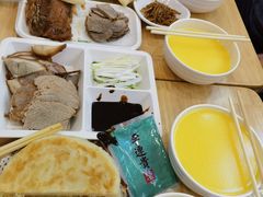 -李连贵熏肉大饼(金隅嘉品Mall店)