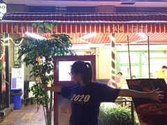 -卤校长老火锅(绿地468店)