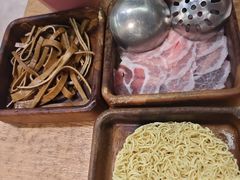 -菌小白火锅(时尚天河店)