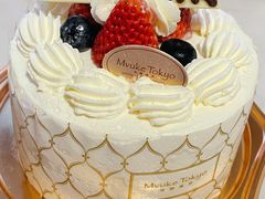 草莓奶油-布歌东京(益田假日店)