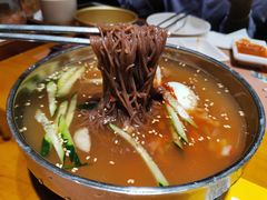 -万兴佳烤肉·长白山老味道(东岸里店)