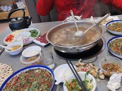 -官塘陈记鱼生·潮汕砂锅粥·牛肉火锅(潮枫路总店)