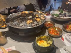 -草家酱蟹炭火烤肉店(珲春南路一店)