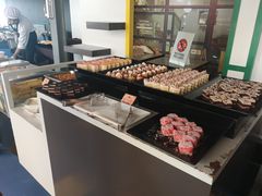 -彩虹云霄酒店76&78层国际自助餐