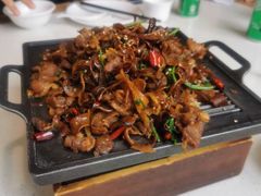 -聚友斋(陶瓷琉璃馆水晶街店)