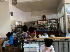 -茅屋大酒店