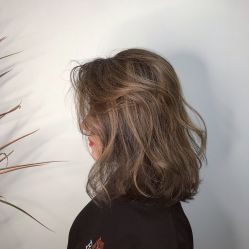 -INS hair salon