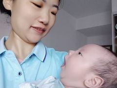 -鲸鱼妈妈月嫂/育婴师定制