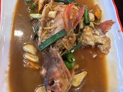 -谊荣海鲜大牌档(石湖店)