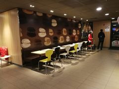 -麦当劳(南京路2店)